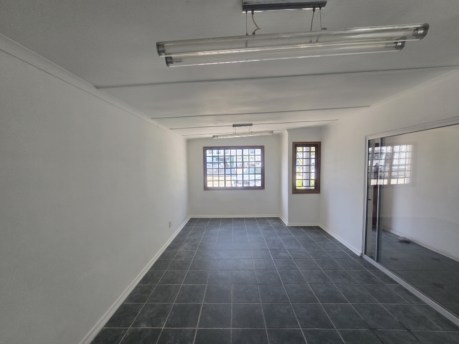To Let Commercial Property for Rent in Port Alfred Eastern Cape